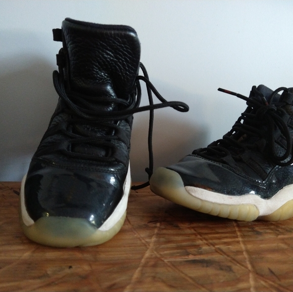 AIR JORDONS! - Picture 4 of 10